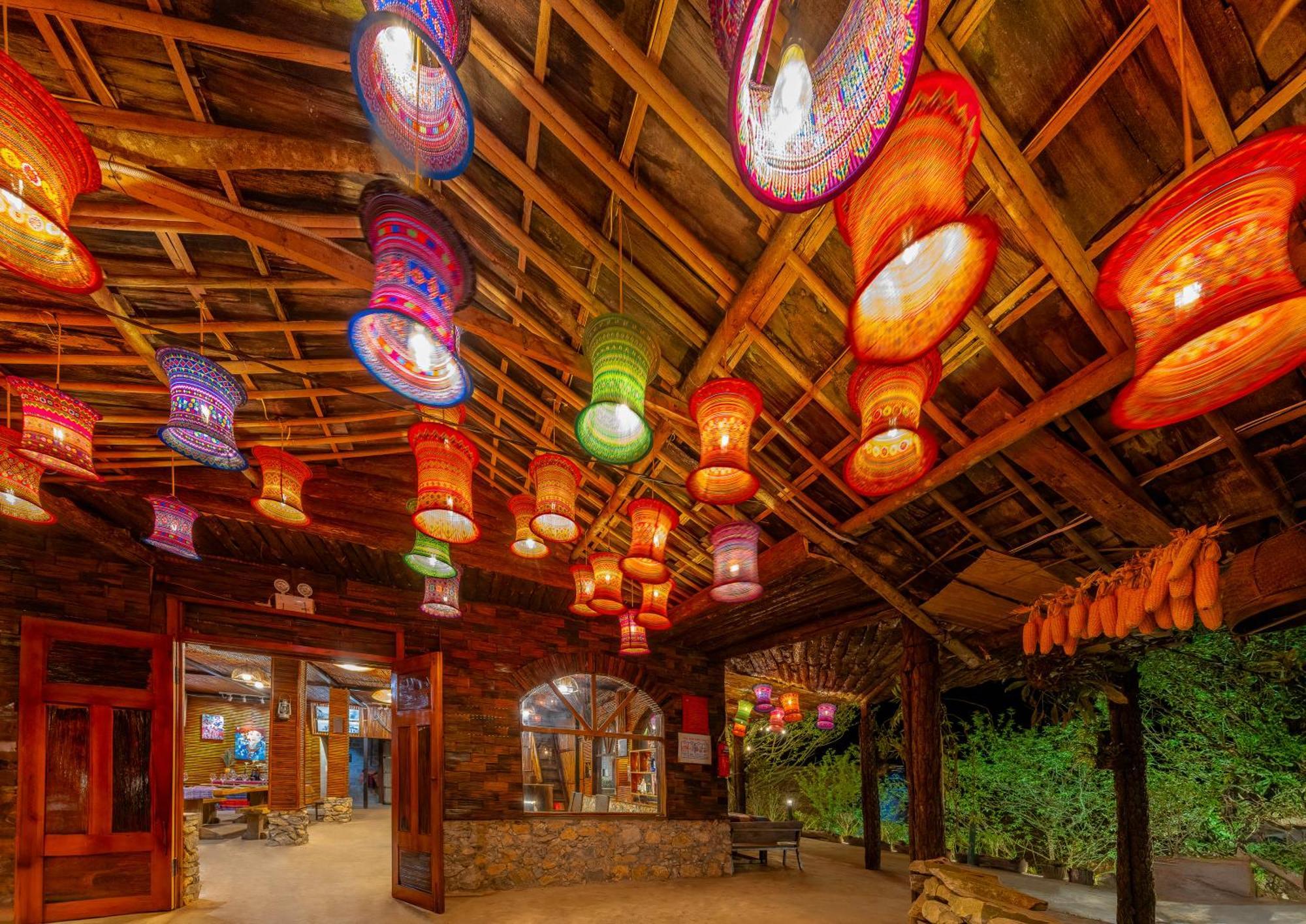 Sapaxa Spring Garden Ecolodge Exterior photo